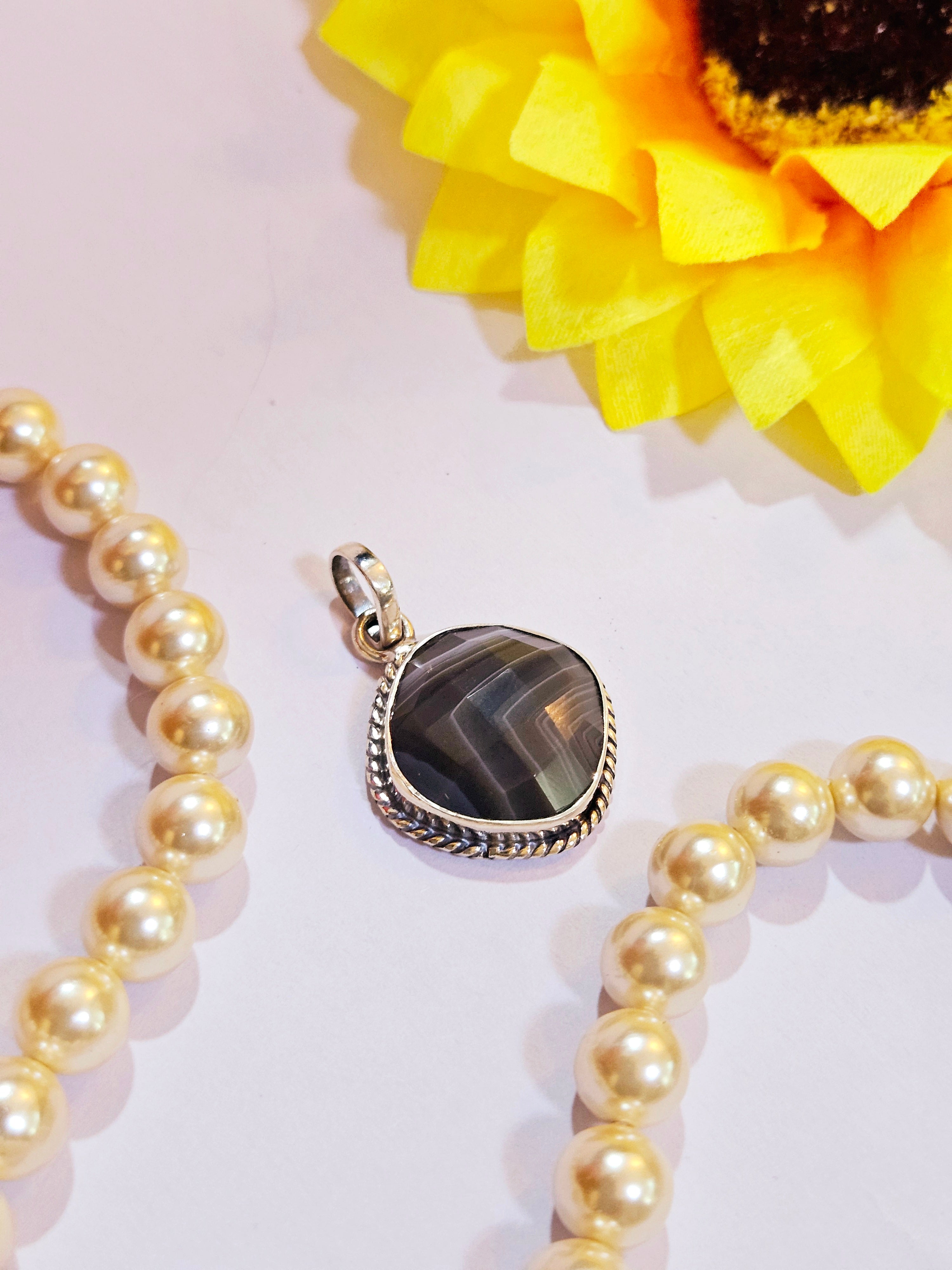 Sulemani Pendant