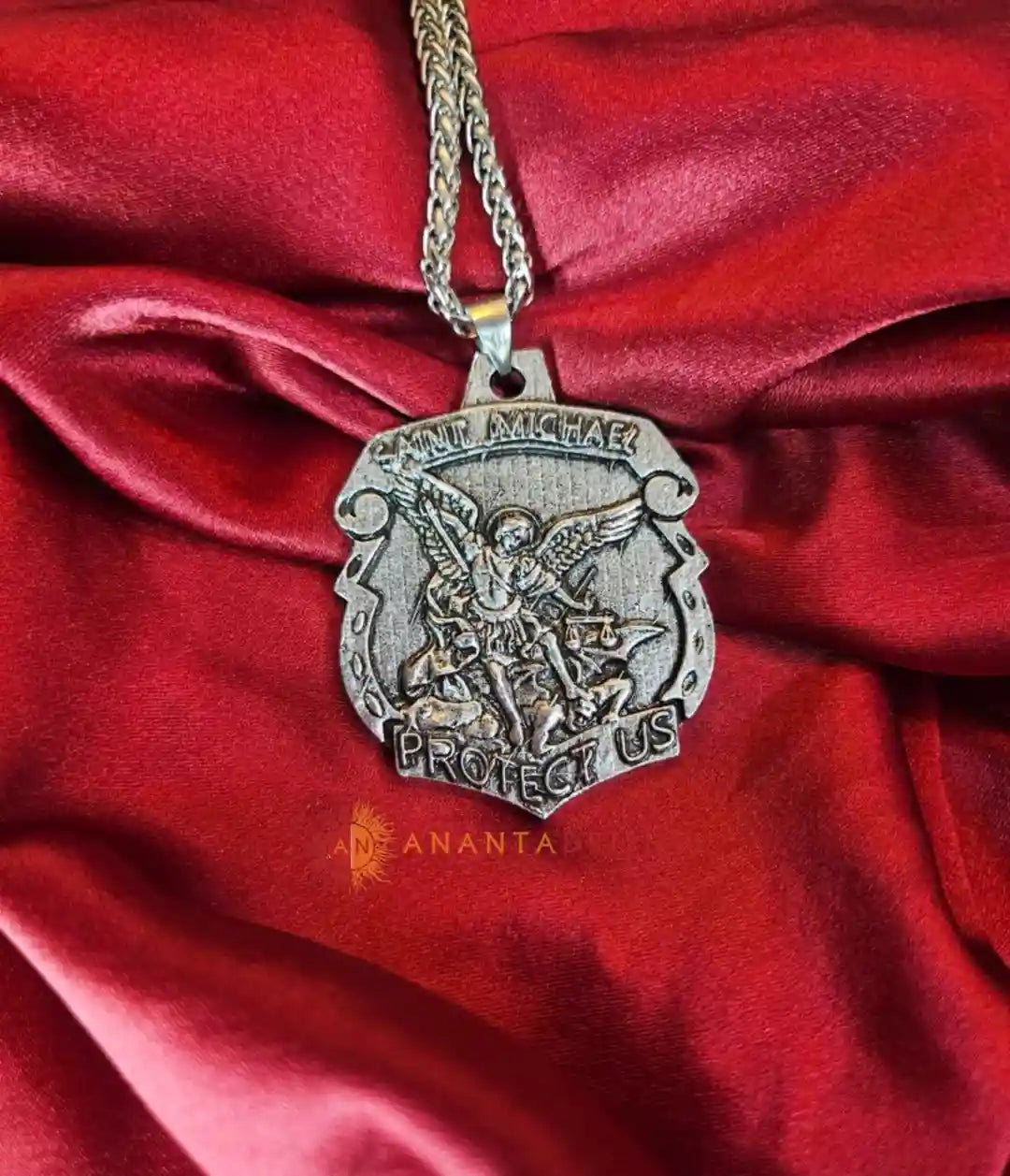Crown Chakra Om Pendant
