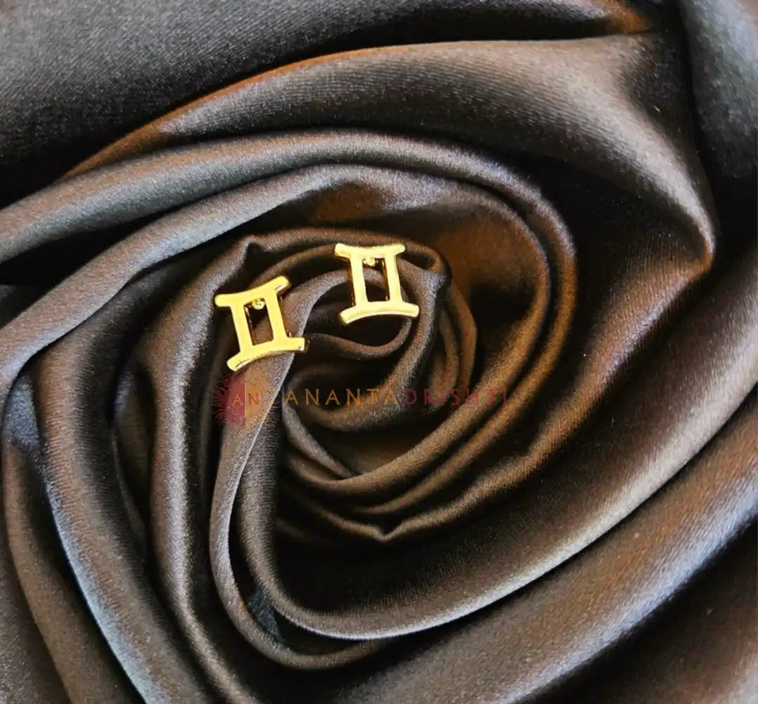 Gemini studs